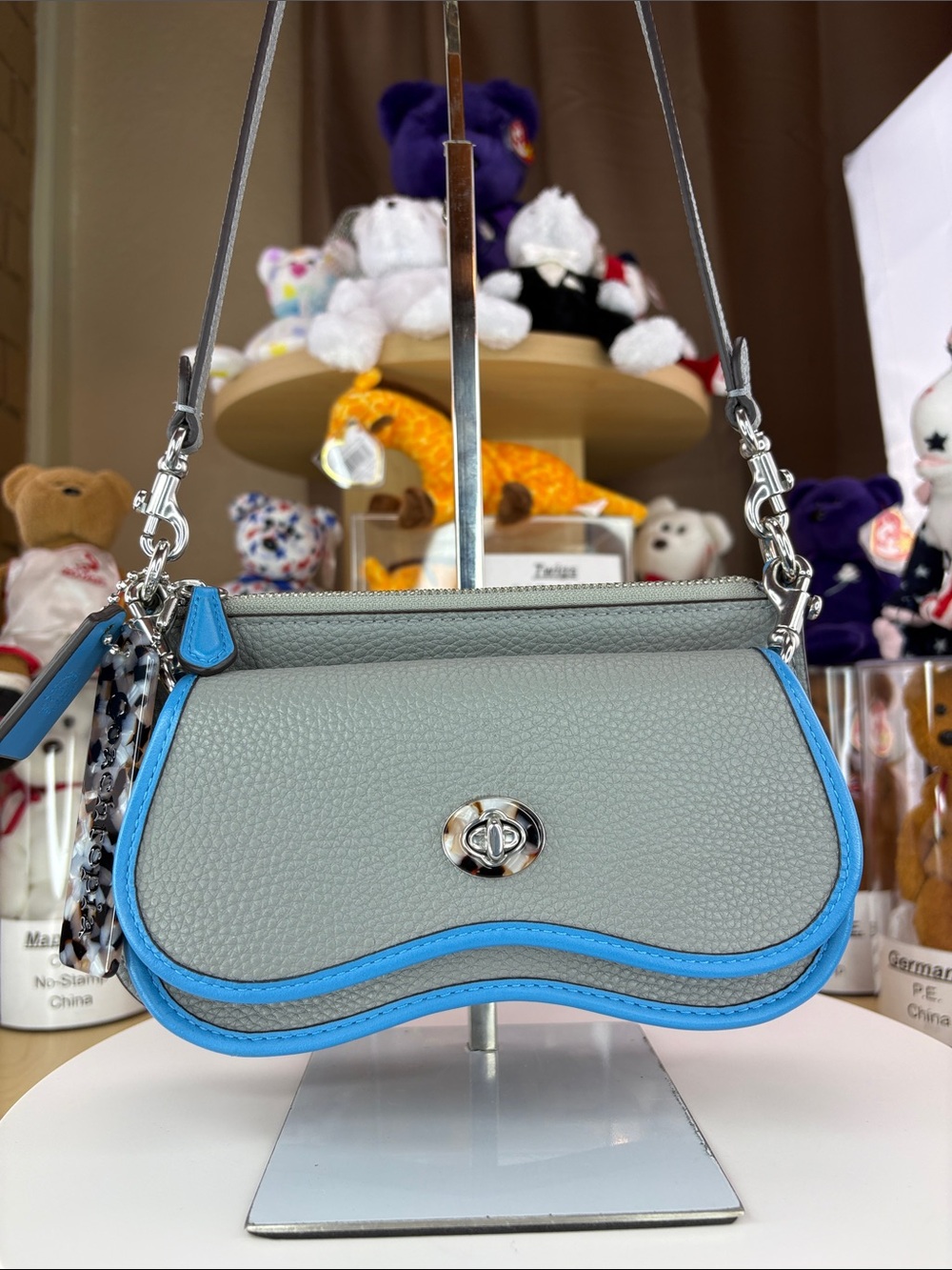 💥COACH - Wavy Double Pouch Bag In Coachtopia Leather - CM964